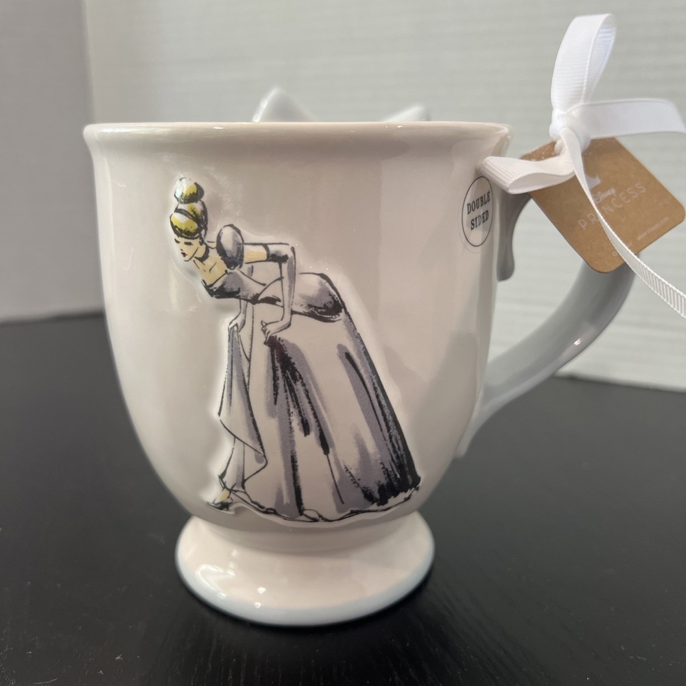 Rae Dunn Disney Princess Collection ~ CINDERELLA ~BOW 2-Sided Cup‎ Mug